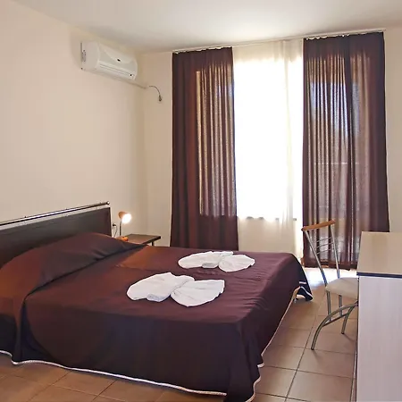 Summer Dreams -apartcomplex Апарт-отель Солнечный берег