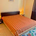 Summer Dreams -apartcomplex