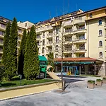 Summer Dreams -apartcomplex 3*