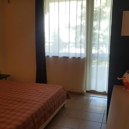 Summer Dreams -apartcomplex