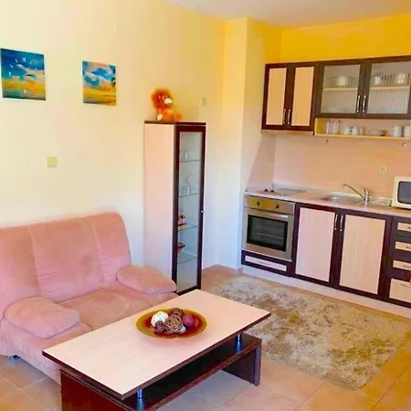 Summer Dreams -apartcomplex 3* Slantschew brjag