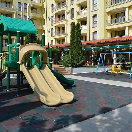 Aparthotel Summer Dreams -apartcomplex Slantschew brjag