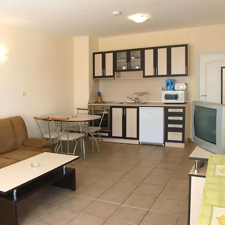 Summer Dreams -apartcomplex 3*