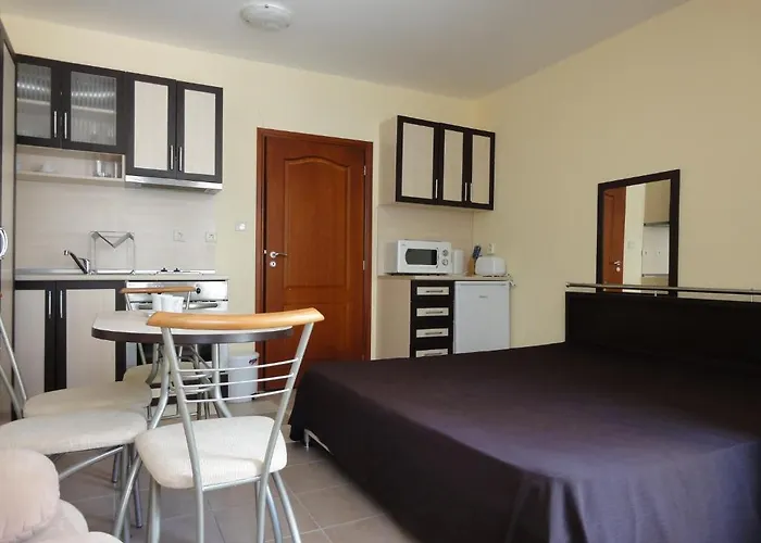 Summer Dreams -apartcomplex Aparthotel Sluneční pobřeží