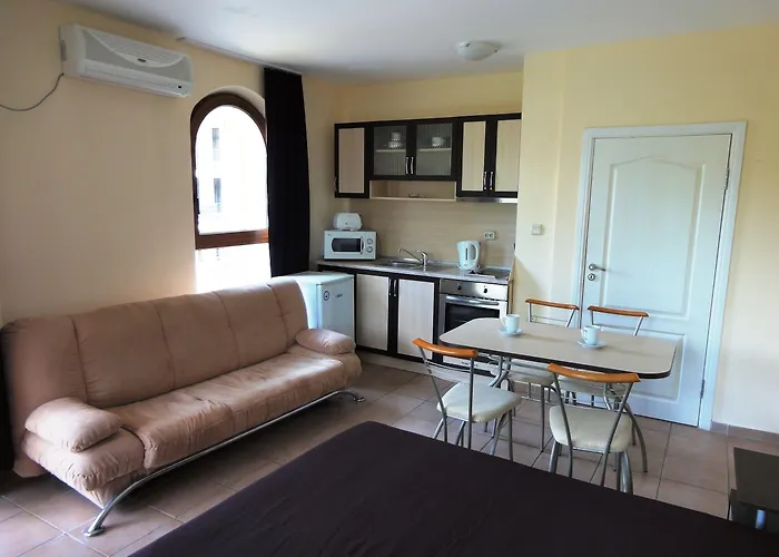 Summer Dreams -apartcomplex Sluneční pobřeží