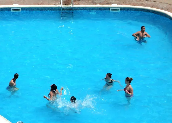 Summer Dreams -apartcomplex Aparthotel Sluneční pobřeží